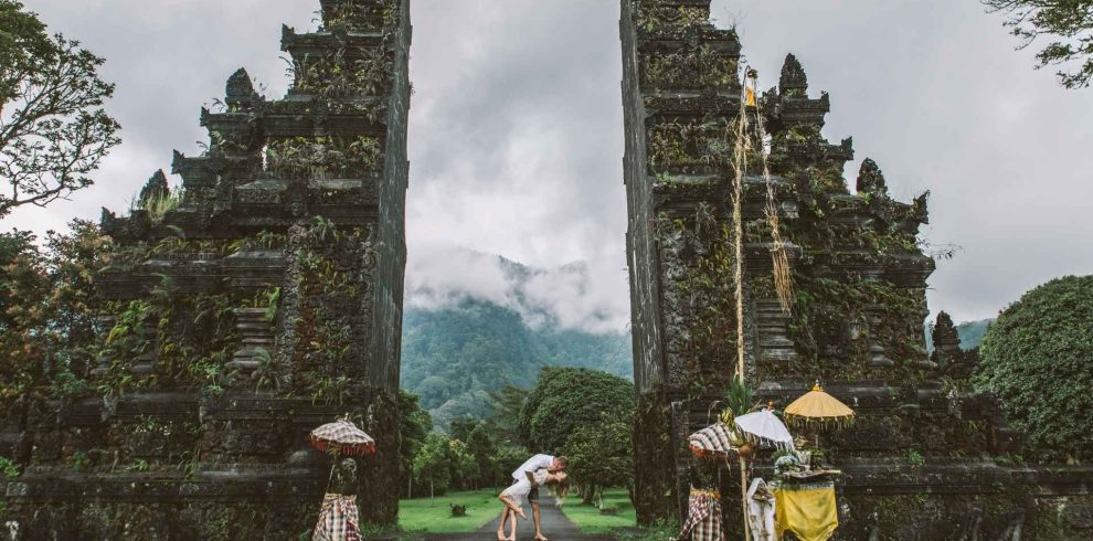 Handara Gate Bali, Bali Village Tour, Bali Singaraja Tour