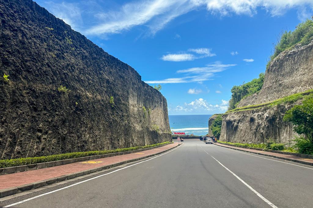 Pandawa Beach Cliff View