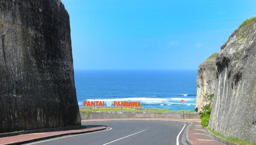 Pandawa Beach View