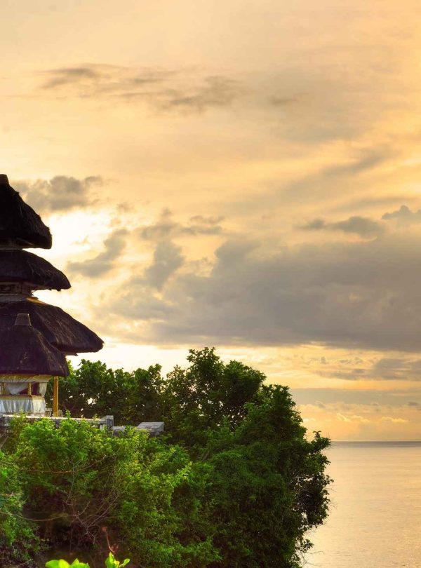 Uluwatu Sunset Temple, Bali Uluwatu Tour