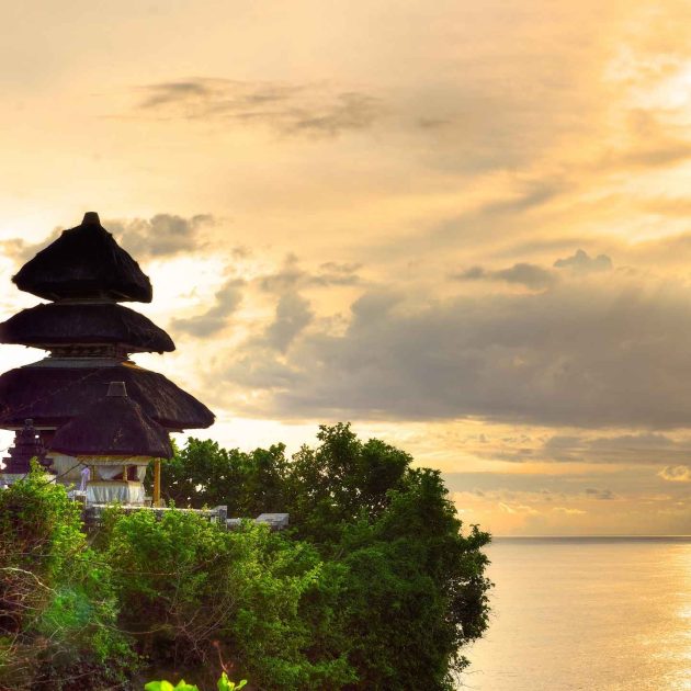 Uluwatu Sunset Temple, Bali Uluwatu Tour